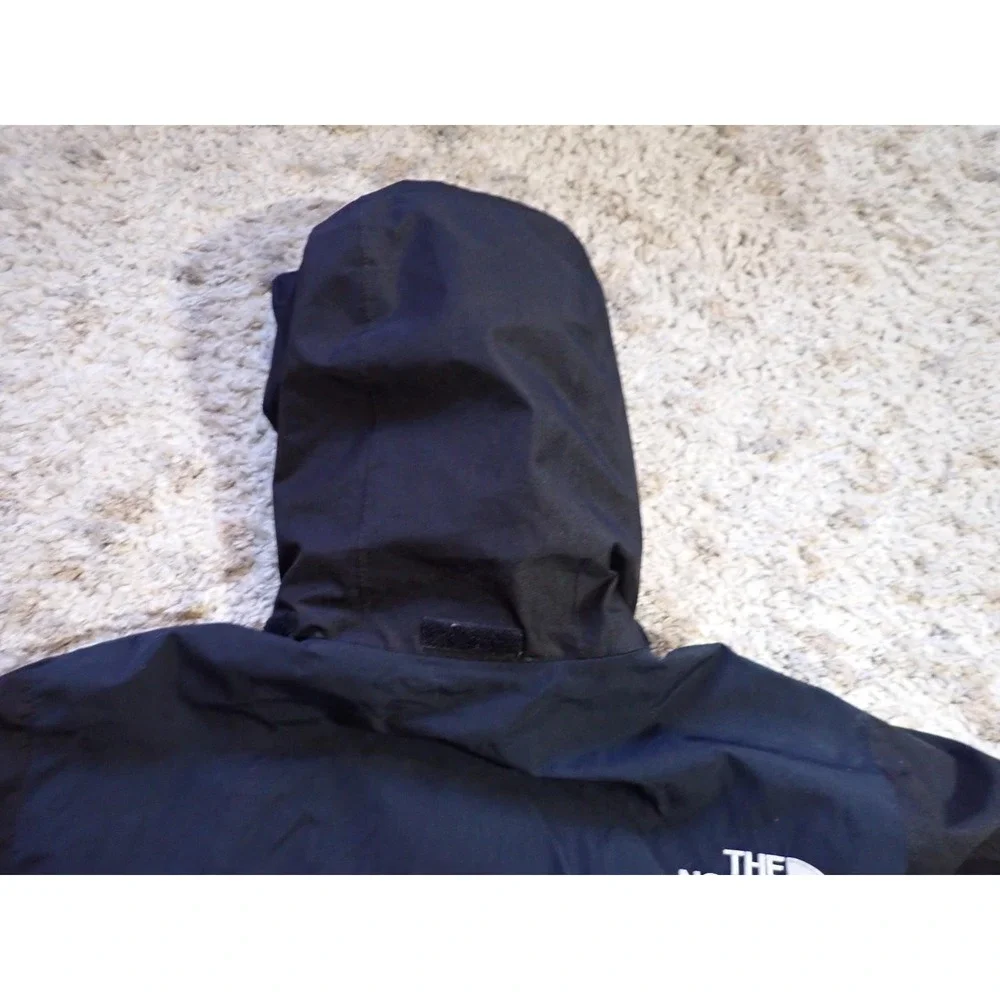 The North Face‎ Rain Jacket Women Medium Black Excellent HydroSeal Parka Hooded